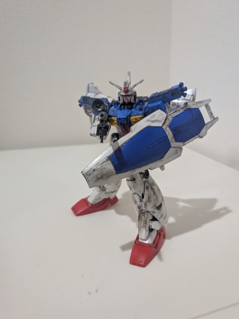 武器も汚し塗装しました。