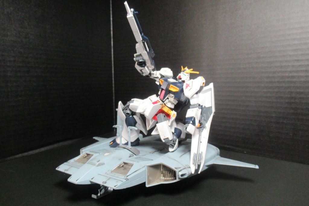 νガンダム–3枚目/制作者：Sekaikun_panda