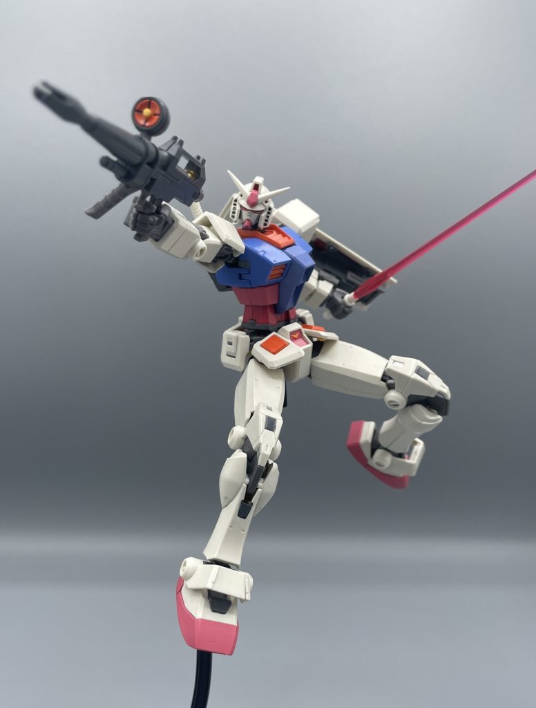 以上、RX-78-2 ガンダム &nbsp;[BEYOND GLOBAL] の紹介でした。ガンダムの中でもかなり独創的、悪く言えば癖のある造形ではありますが、それを補って余りあるカッコいいポージングがガシガシ決まります。　皆さんは、[BEYOND GLOBAL] お好きですか？？宜しければ、コメント欄で好きなガンダムキットを教えて下さいね(*^^*)　最後までご覧いただき、ありがとうございました(≧▽≦)✨