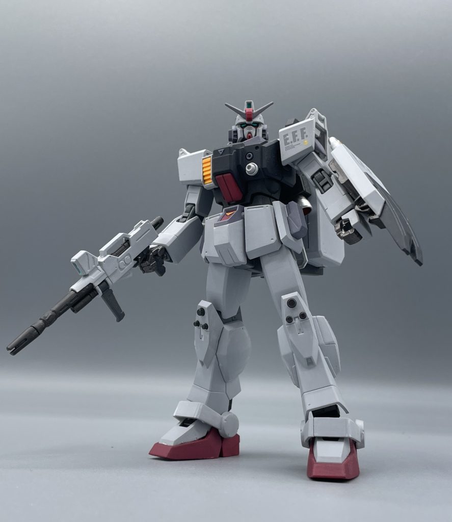 　以上、HGUC（REVIVE）陸戦型ガンダムの紹介でした。今回は特定のキャラクター付けを意識せず、少数ながら量産された陸ガンの１機という位置づけで製作しました。　陸戦型ガンダム自体は、その圧倒的な無骨さ・泥臭さから大人気のMSです。しかし、REVIVEされた陸ジム・陸ガンが発売された時は、その造形・プロポーションに結構否定的な意見が飛び交ったのを覚えています。　皆さんは、陸戦シリーズのREVIVE版はお好きですか？？みなさんのご意見を、是非コメント欄でキャンプラに教えて下さいね🍀　最後までご覧いただき、ありがとうございましたヾ(≧▽≦)ﾉ✨✨