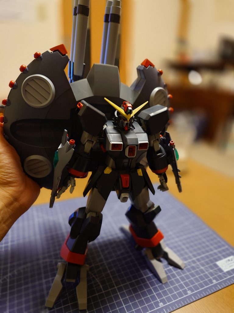 塗装控えていたので手で持ち上げてそれっぽく