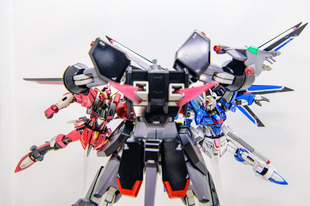 ツインレーザーソード!