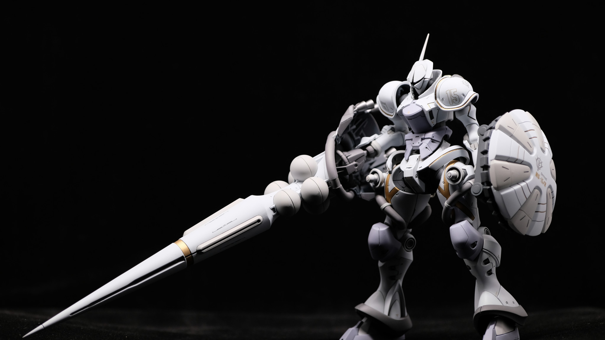 HG エグザベ専用ギャン｜hachi's Modeling Laboさんのガンプラ作品