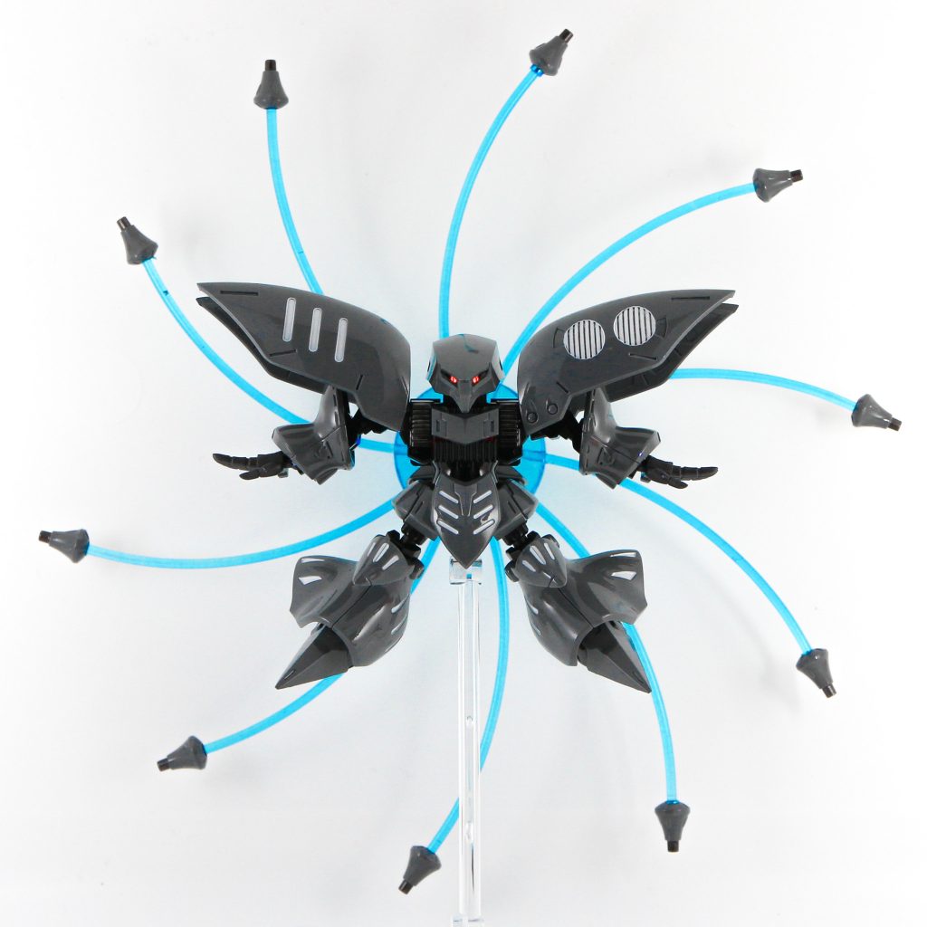 ファンネルの射出エフェクトは、レジンとタミヤのソフトプラ棒で作りました。