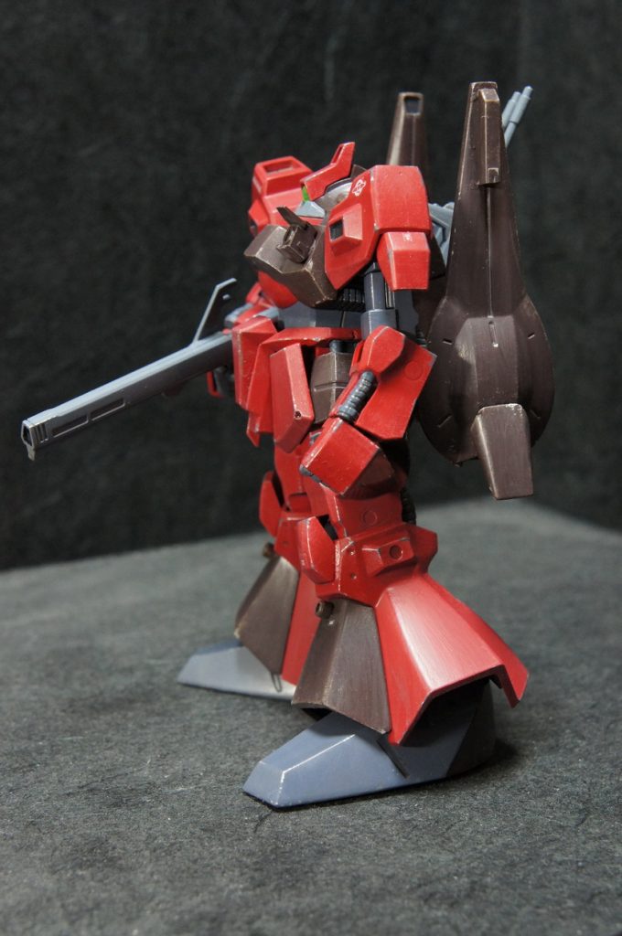 胸部によくわからないパーツ追加。