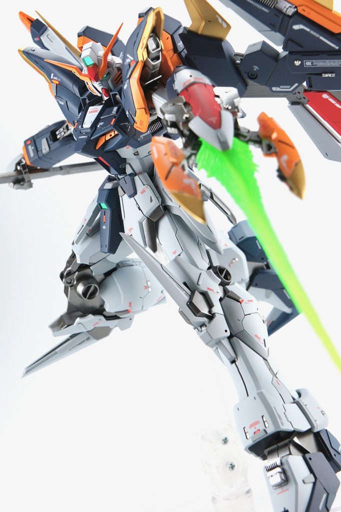 ふくらはぎのディテールは悩み抜いた結果、かなりお気に入りのデザインになりました!