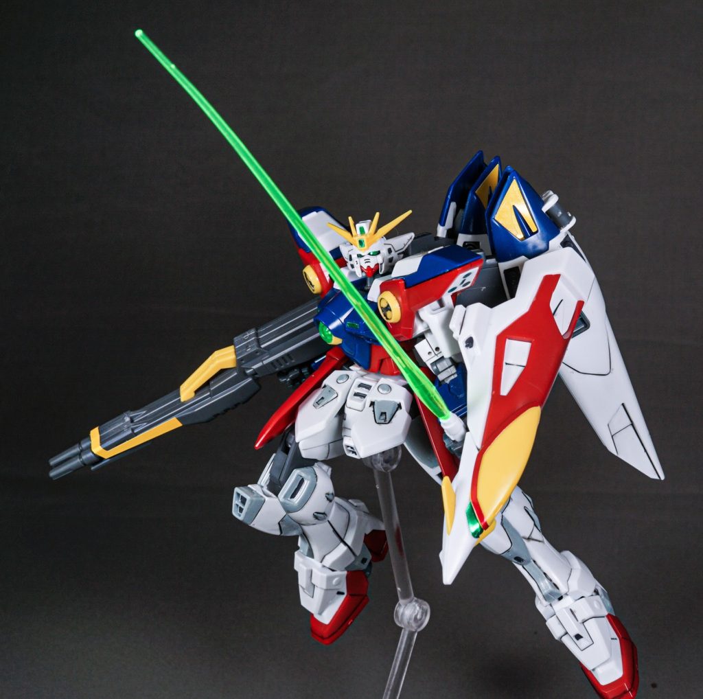 ウイングガンダムゼロ–5枚目/制作者：しるばにあ