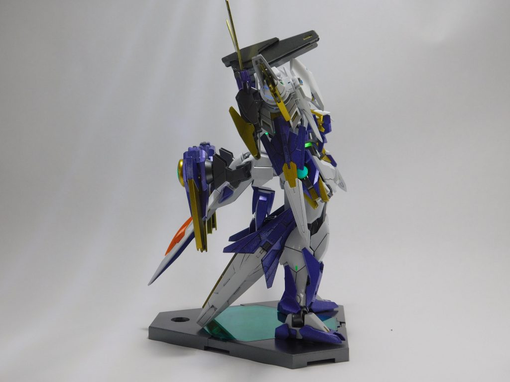 【サイドビュー】スラスターで支えているのがよくわかりますwww