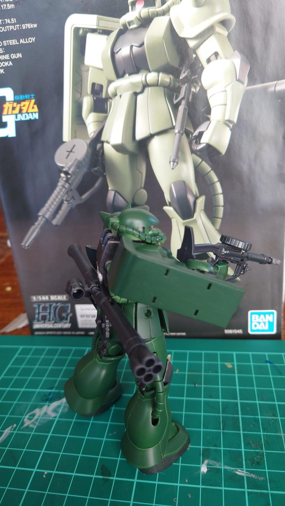 シールドは緑　焼鉄色　緑の3重奏を試してみました