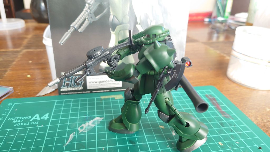 HGザク　缶スプレー筆塗り–3枚目/制作者：amedai５１