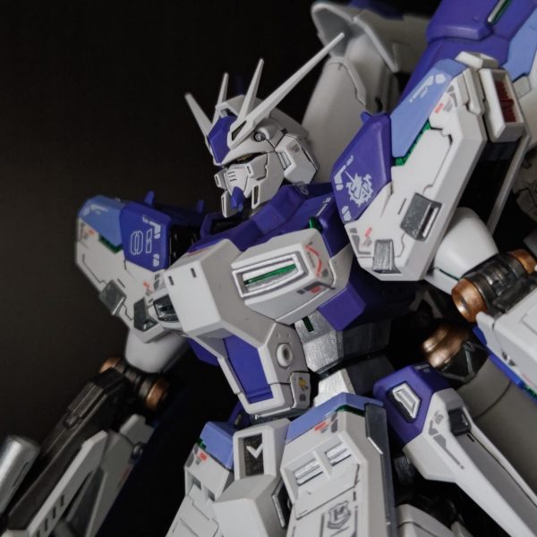 RG Hi-νガンダム