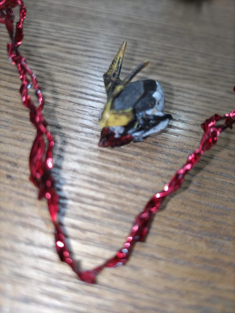 エフェクトパーツは取り外しができるようにしました。パーツは100均で売っているモール？を使いました。意外に簡単にできます！