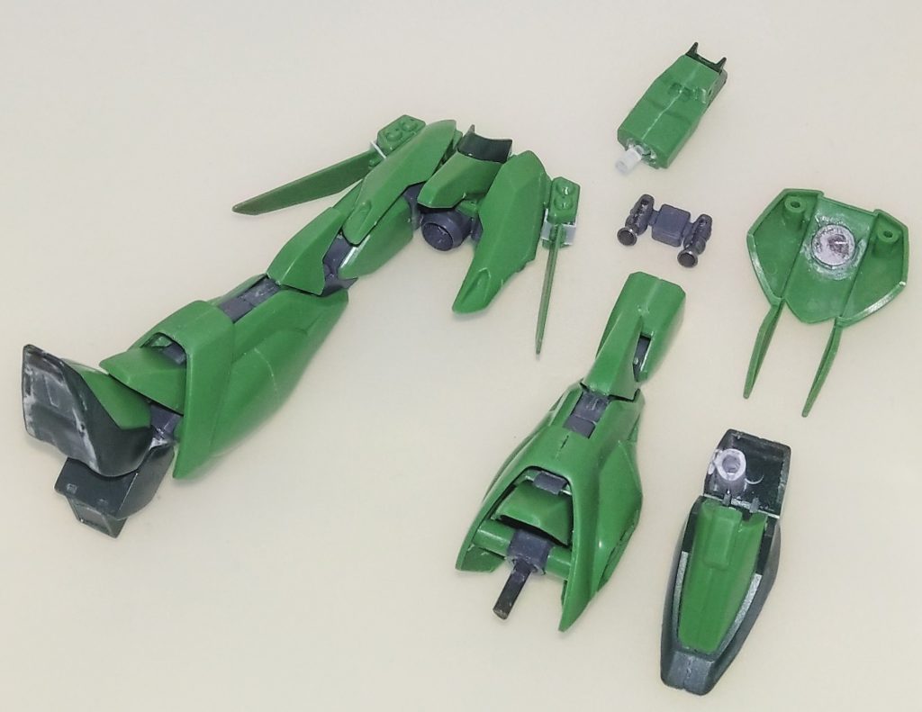 可動部分のアップデートもそうですが、ポリキャップの隠し作業・筋彫りディテールと幾つかやってみました。