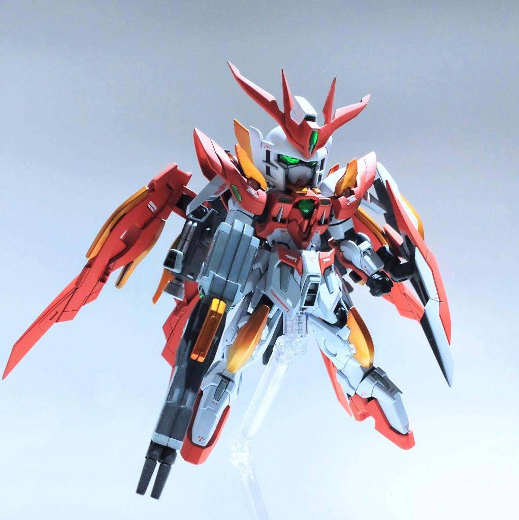 オレンジ部分はクリアカラーでグラデーション塗装センサー部分はラピーテープの上からレジンでコーティング一部パーツは配色を変えてメリハリをつけています