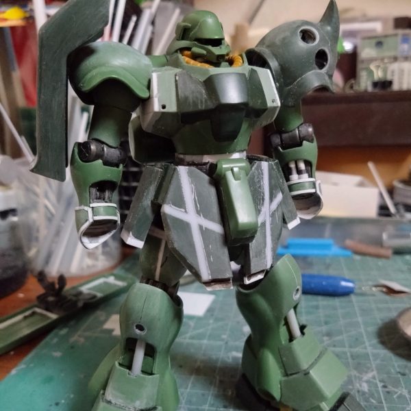 HGUC　ギラ・ドーガ(袖付き)