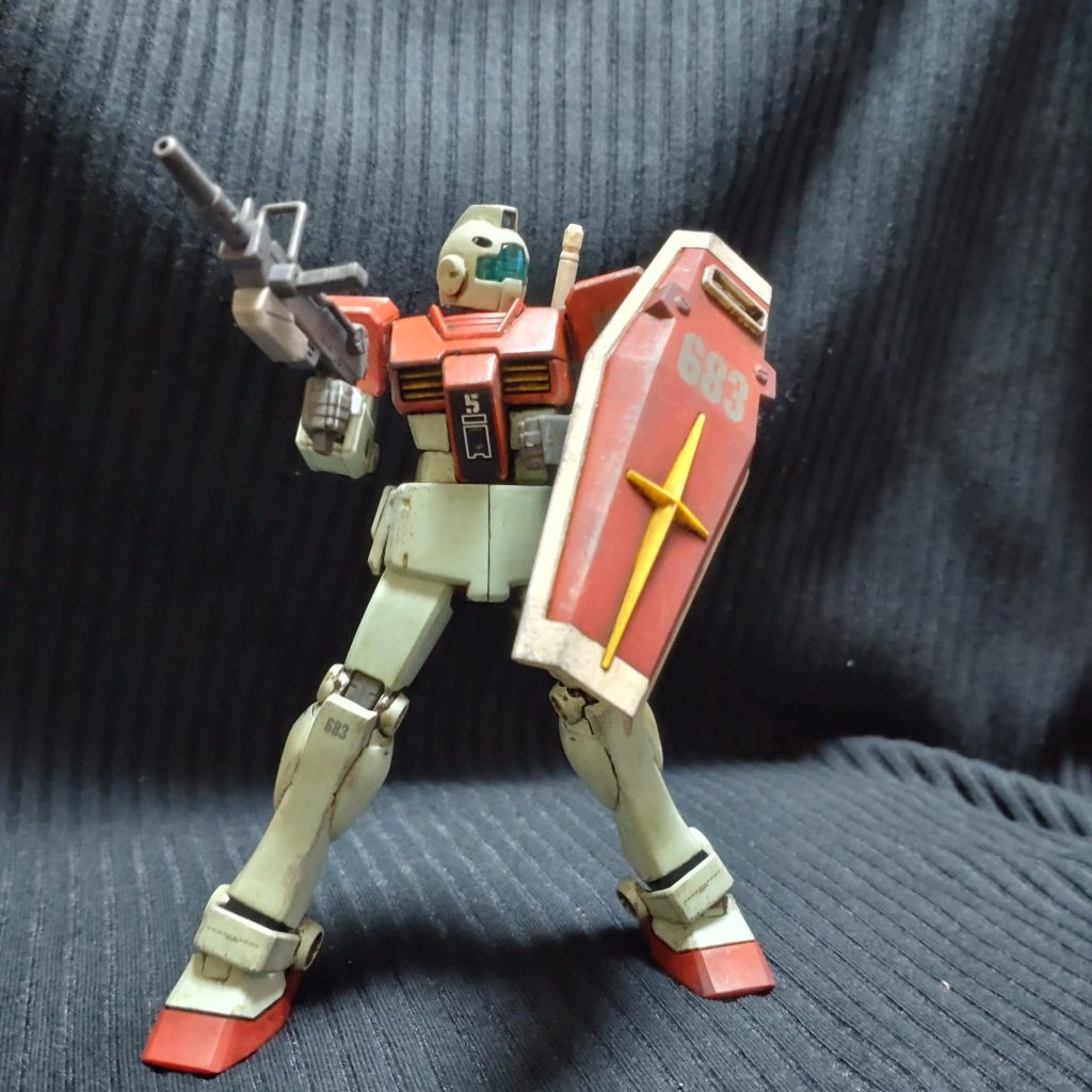 地上で使用された機体の想定でウェザリングしました突貫工事で作りましたので粗は目立ちますが量産機は作ってて楽しいですねお目汚し失礼しました🙇