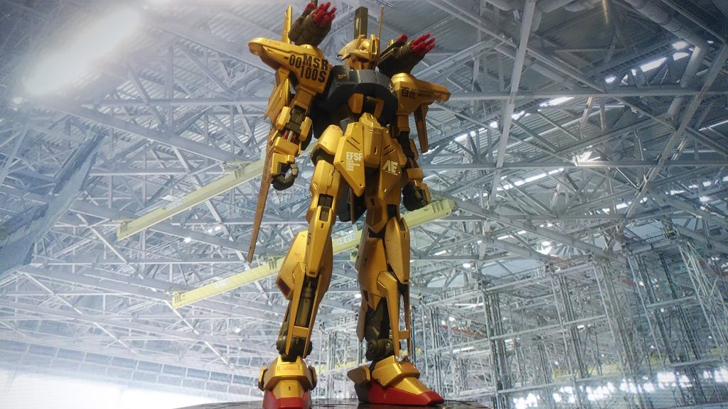 バックパックは初期型なので百式と同じ頭部アンテナでサイコミュ受信、バイオセンサー増設という設定