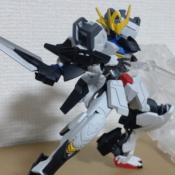 こっちの目が見えないのと、こっちの腕が動かなくなっただけ