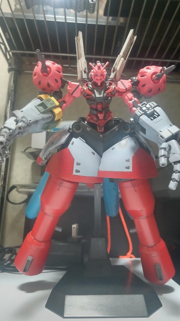 GQのキットは実に優秀ですよね!普通に組んでも改造しても見栄えがして程良い異形感!皆さんも是非〜★