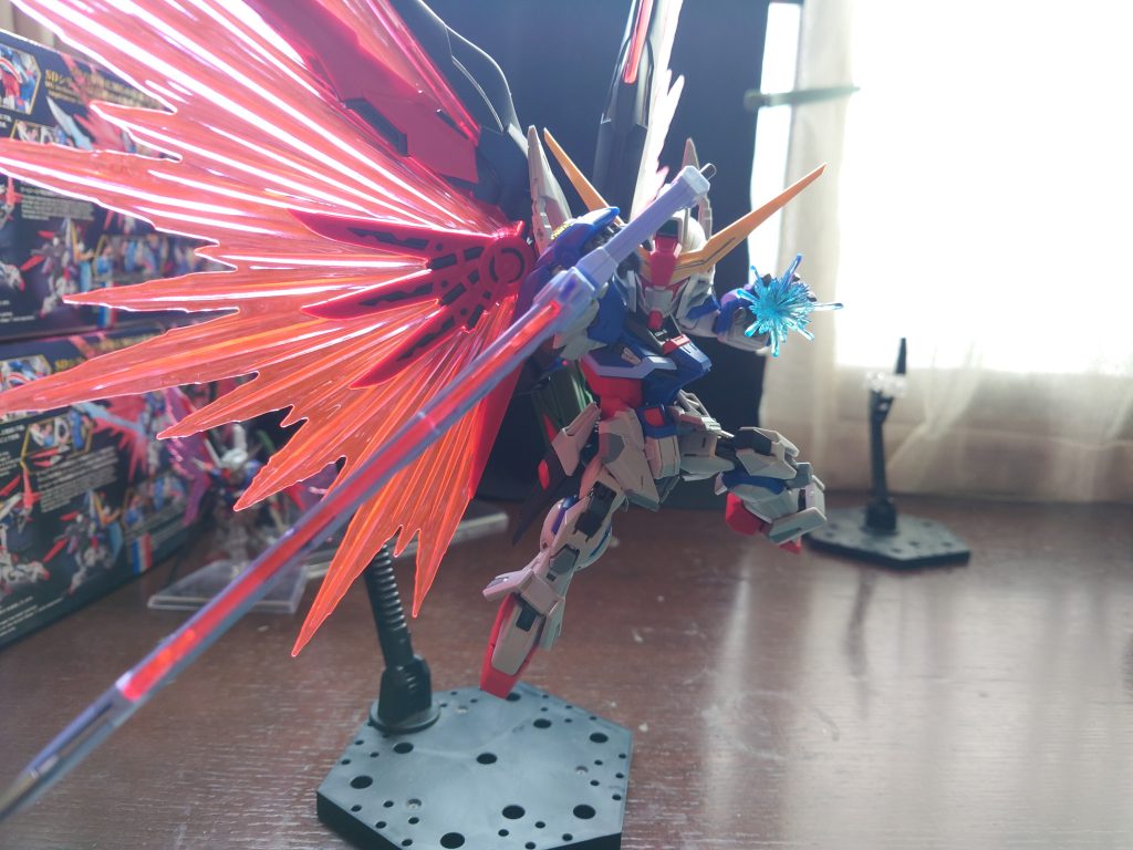 めちゃくちゃ大好きなガンダム……！ただ1個文句つけるとしたら、メタルビルドの焼き直し感半端ないのでMGSDオリジナル感は無いです。ただ、それを差し引いても余りあるかっこよさなので手に取れれば是非！！C3でした