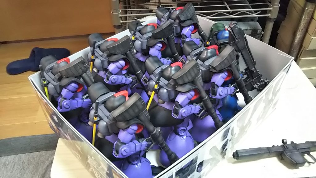 ノーマルリック・ドム7機とガトーリック・ドム確認(スカート付き💦)