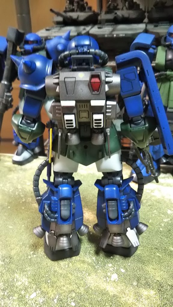 うしろ姿細かい塗り分け等はMSV-Rのイラストや昨年完成させたver2.0を参考にしています