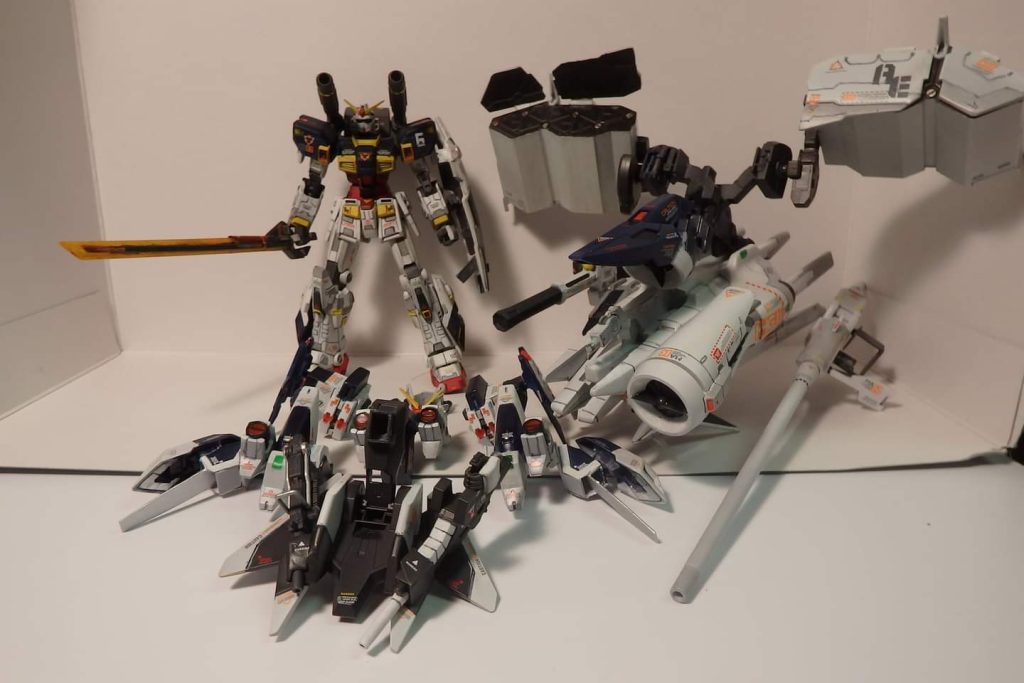 三ッ橋性のパーツを取り付けた成果、同社の看板製品のジム系のパーツや武装を装備ができ、整備に関しても前のジャンクパーツの塊よりはまともになったらしい。他にも大型装備も装着可能だが、それに関してはまだ未定である。