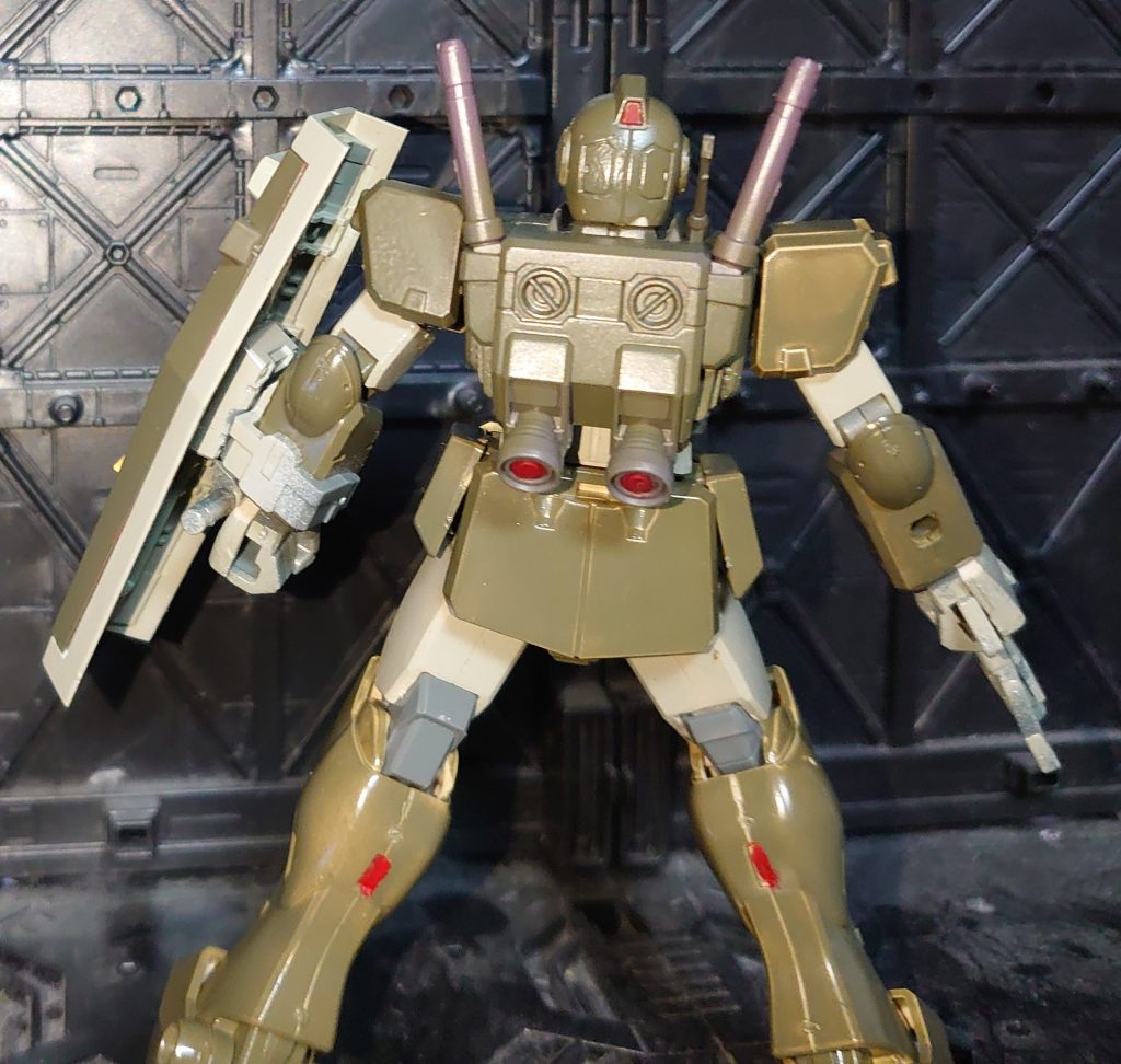 体験会キットは無料にしてはなかなか使えます手足は30MS（手足不足気味）の手足に改造して移植したり頭もHGリバイブよりも造形的に良かったり・・