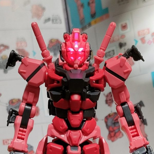 赤いガンダム電飾作業工程その1