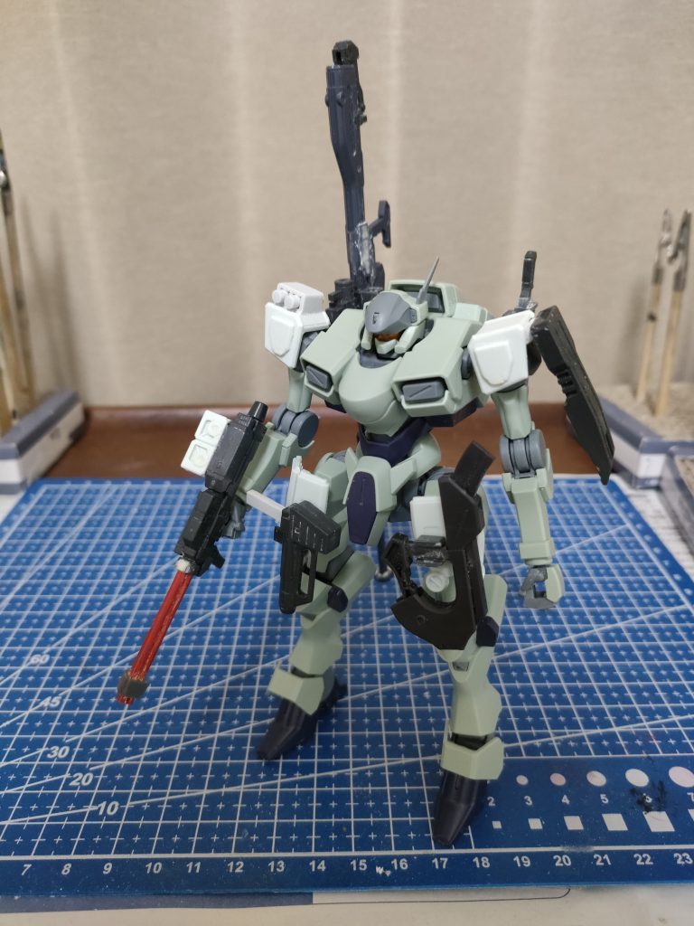 塗装前脚部のハードポイントがお気に入り