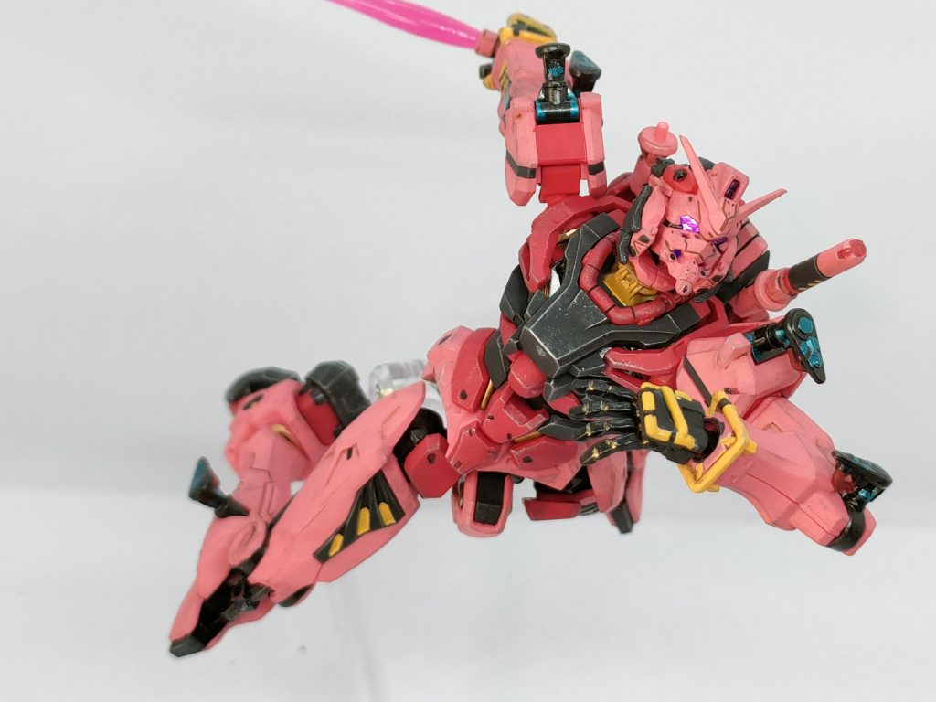 赤いガンダム–5枚目/制作者：Junexch