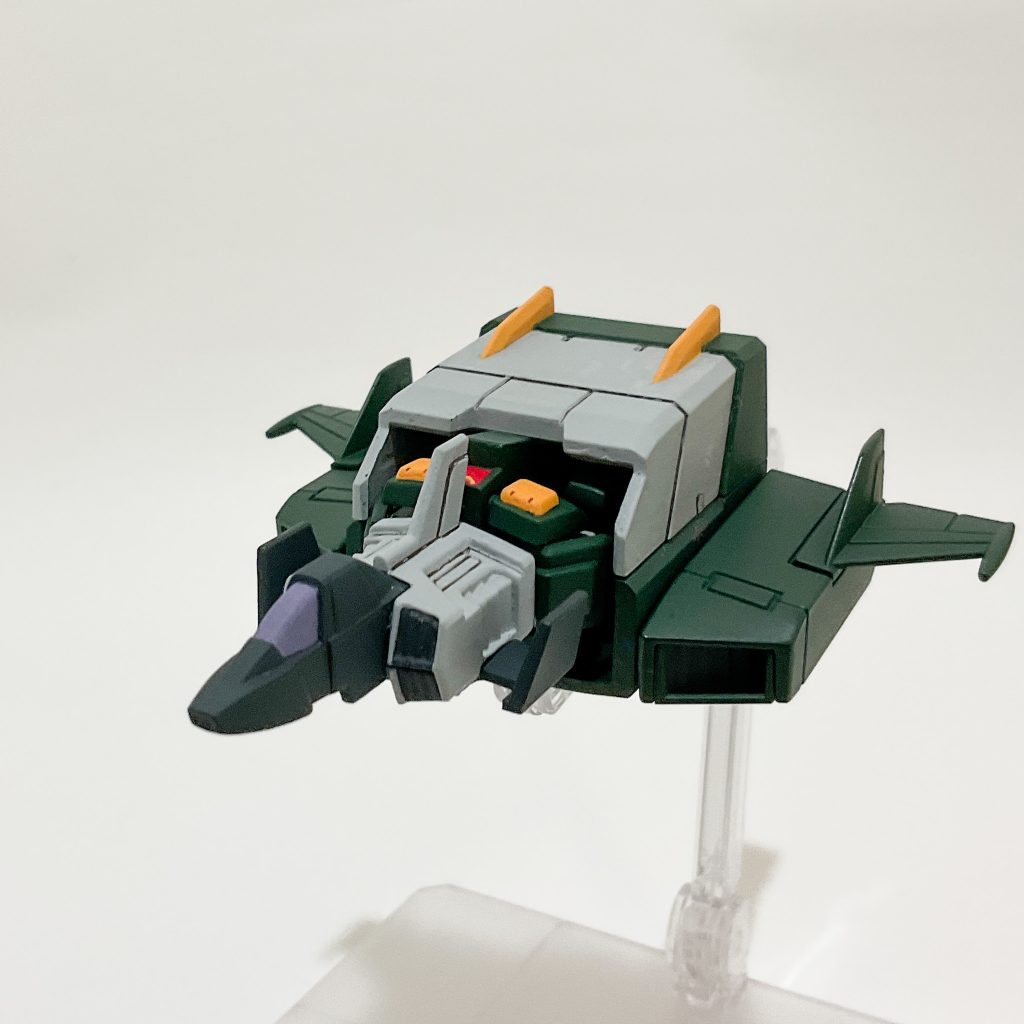 　 Gスカイ　コアファイターの裏側は肉抜きガッツリなのでエポパテで埋めています。表からは全く見えませんね。無駄な努力・・・いやいや、見えないところに気を配るのが本当のオシャレです。