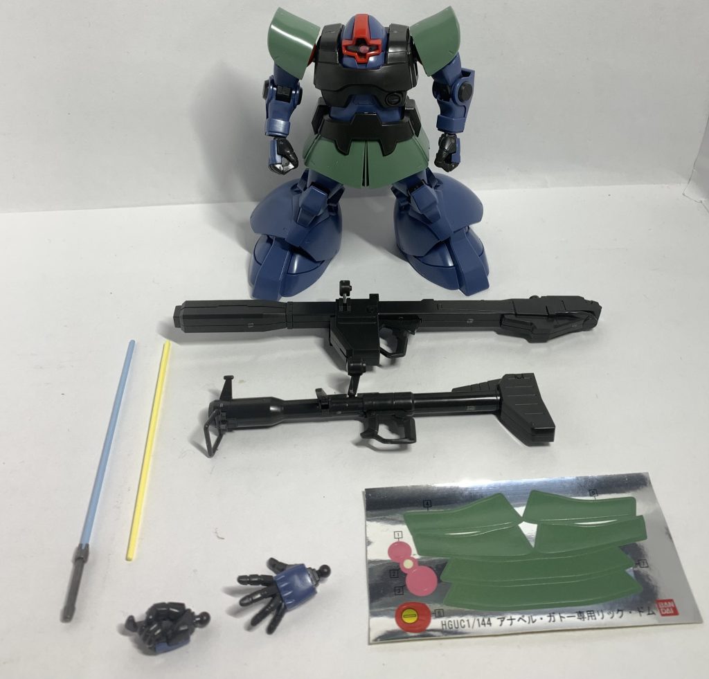 付属品パーツ等。