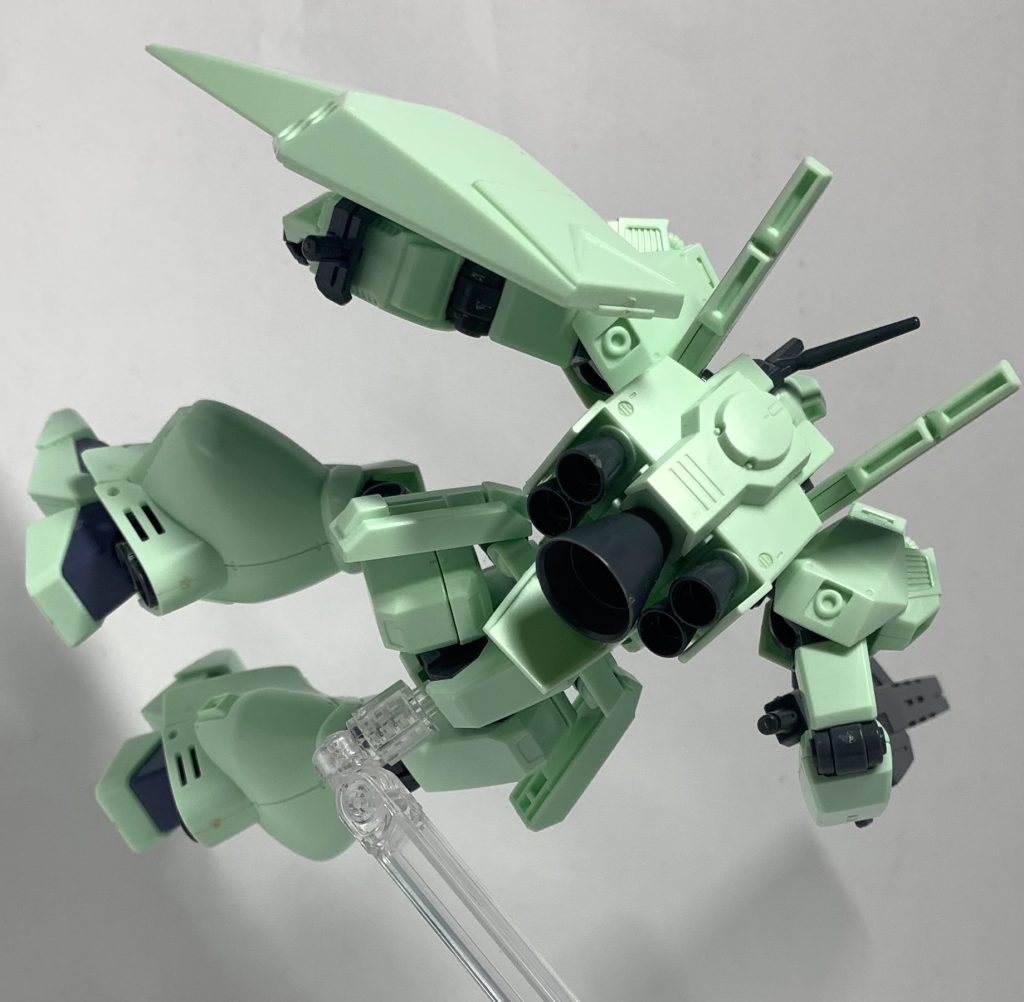 ノーマルタイプでも撮った宙域戦闘後ろ姿