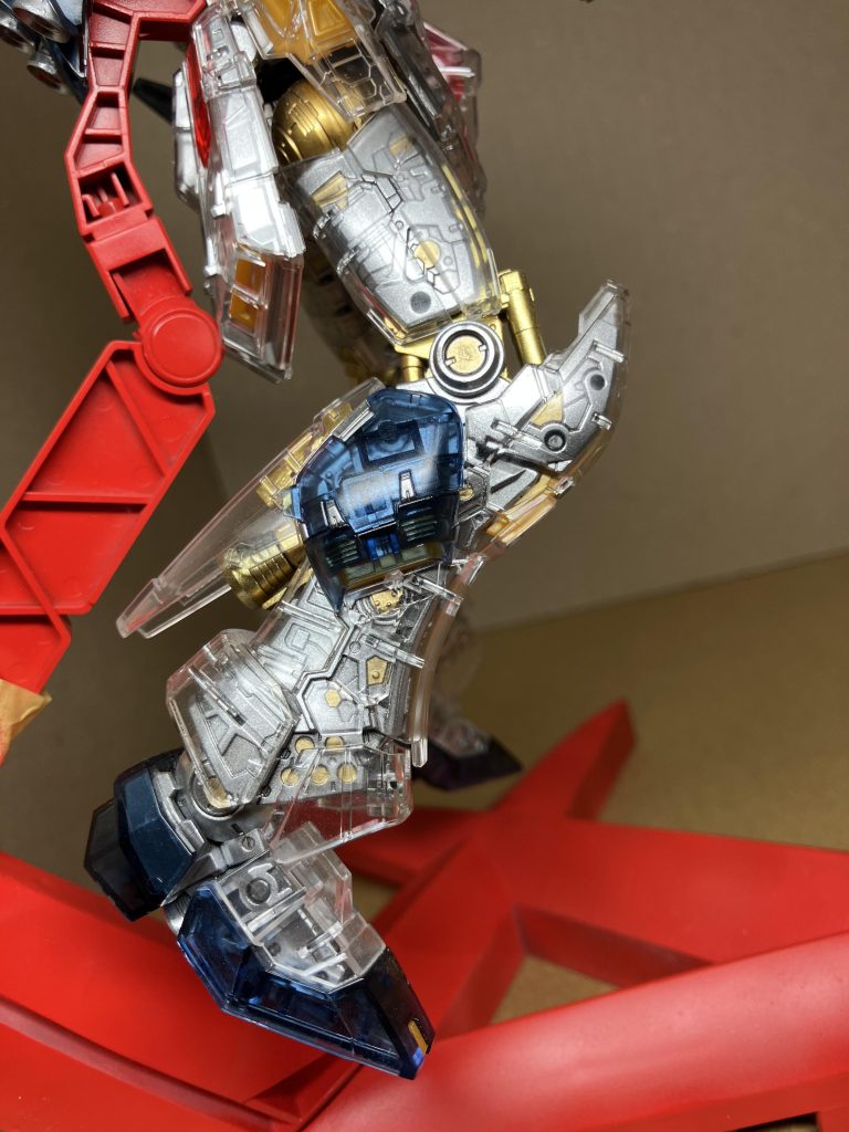 νガンダム(クリア)–5枚目/制作者：ままままんぼう