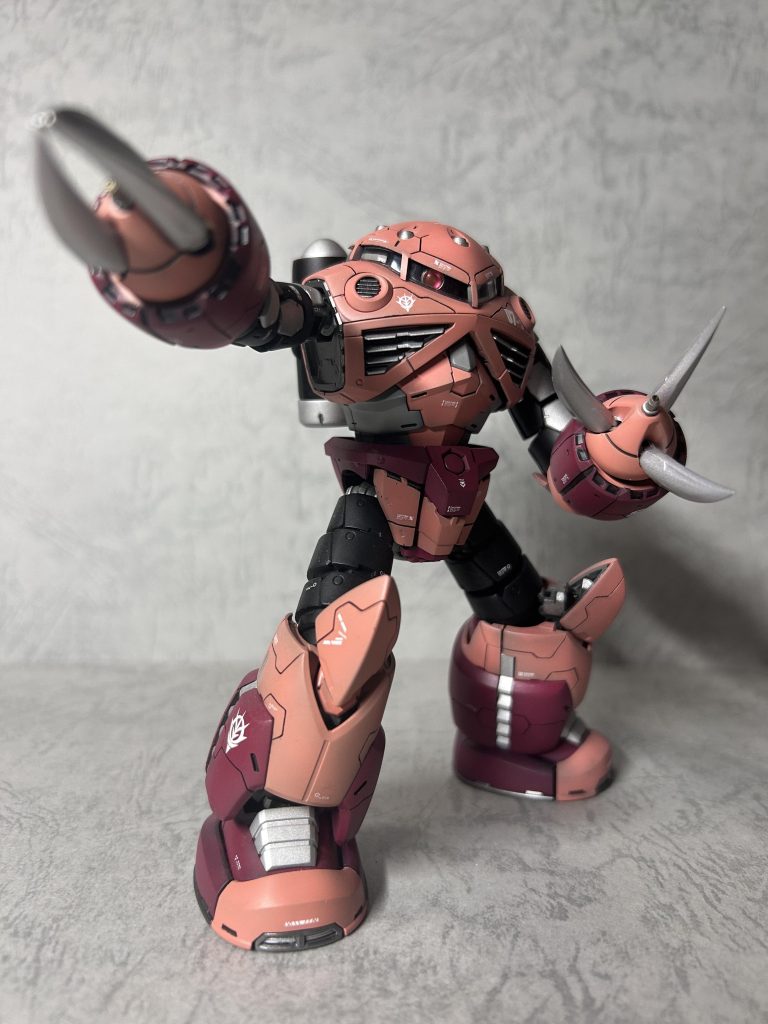 ジムを一撃で貫けそうなアイアンネイルがカッコよすぎる...