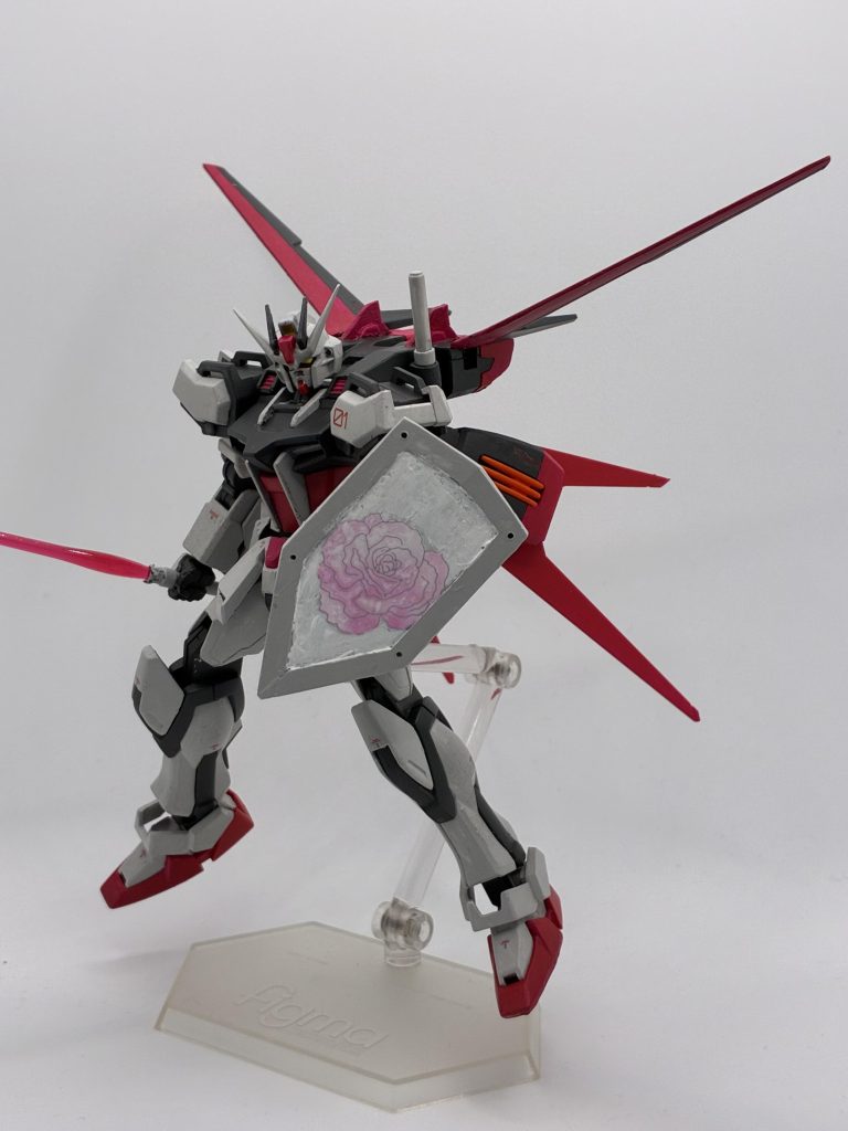 HGストライクガンダム–3枚目/制作者：takenokokoko