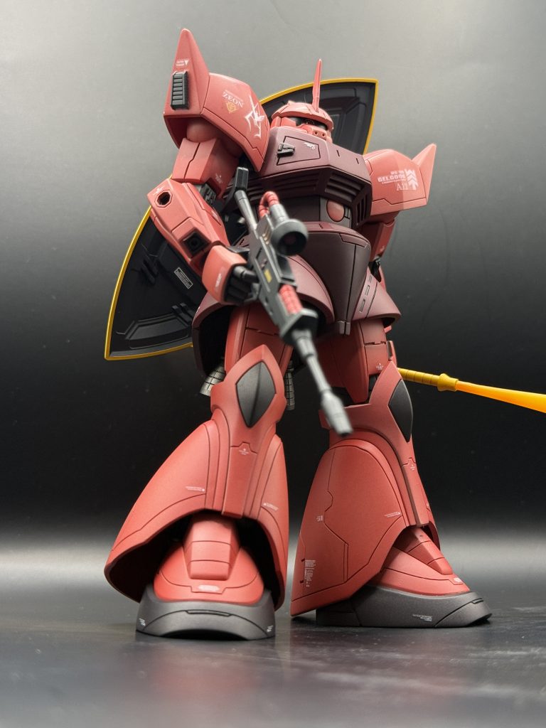 年跨ぎ１作目　シャア専用ゲルググ