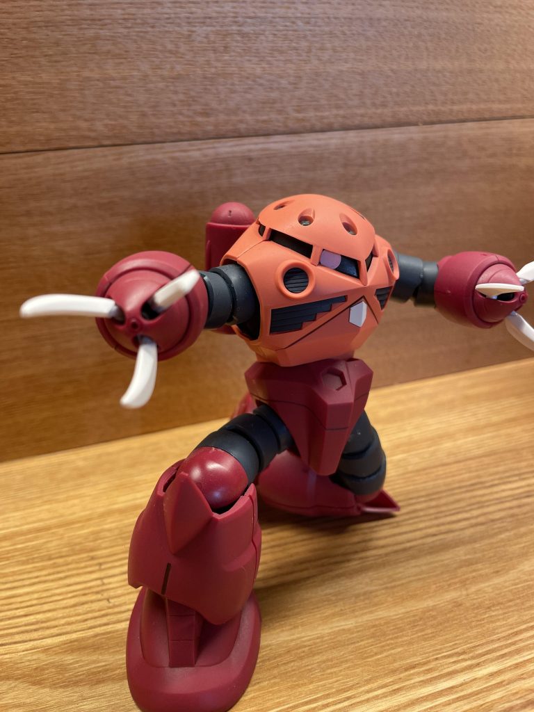 造形もカッチリしていていいですね！