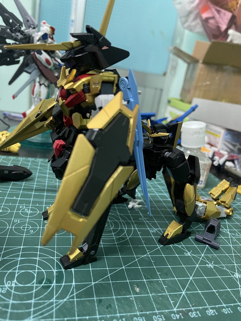 gozyu urnicorn 50 custom–3枚目/制作者：@NguynTh83286236