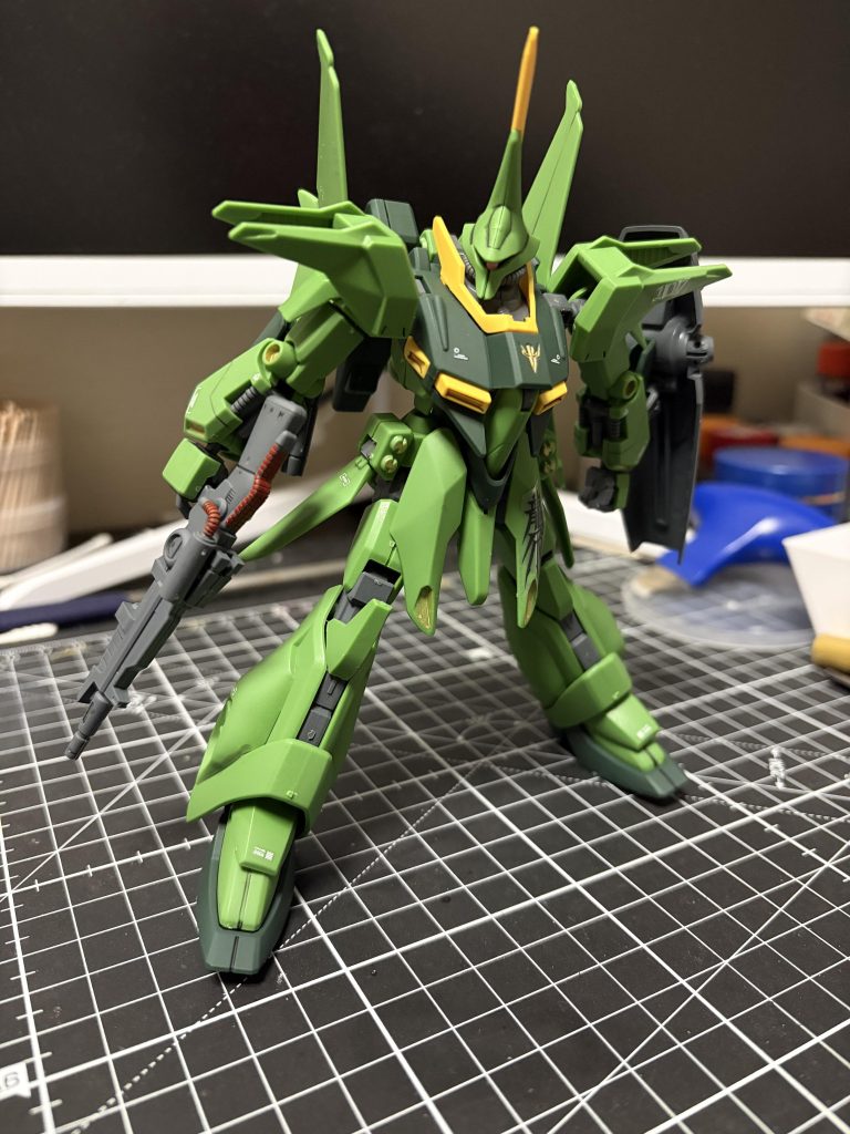 バウ（量産型）–2枚目/制作者：BERLIOZ