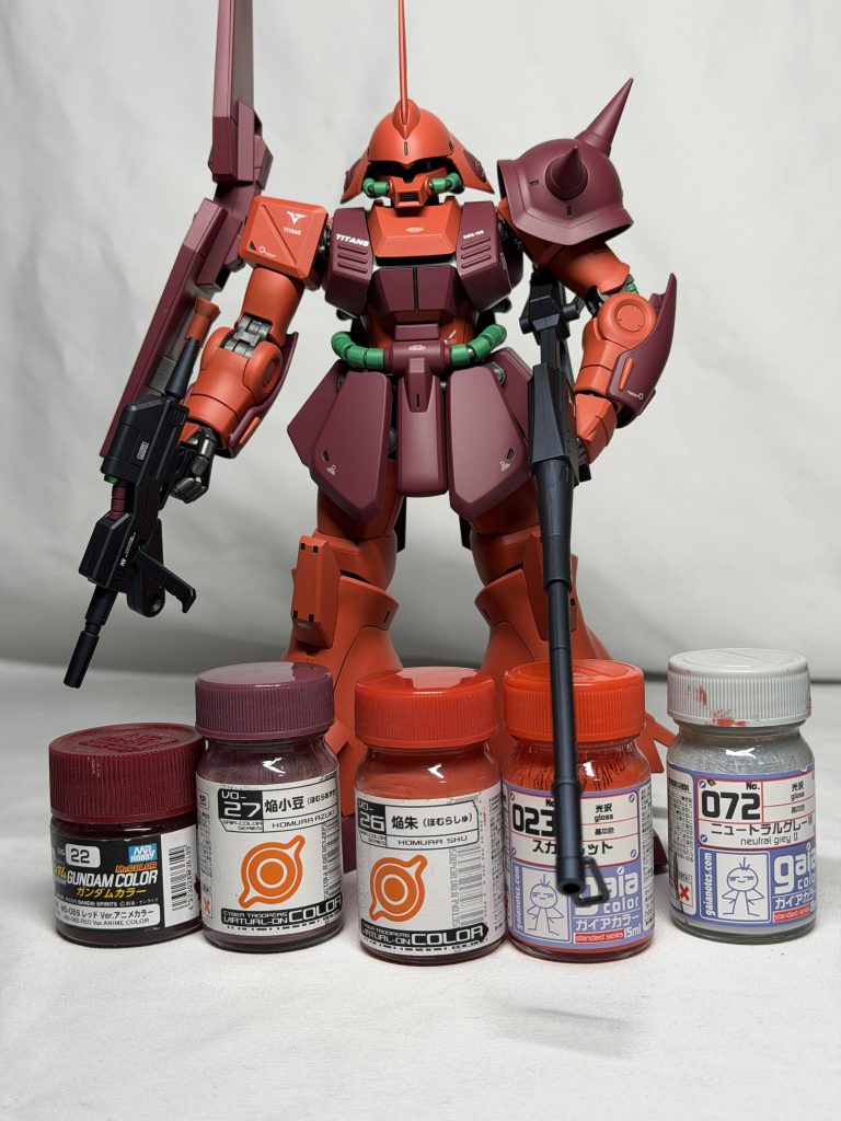 外装:(赤)グレサフ→MS06レッド+焔小豆、(オレンジ)グレサフ→焔朱+スカーレット+ニュートラルグレ2、(緑)グレサフ→オーラグリーンフレーム:ガンメタサフ＋黒サフ、武器:黒サフ→ガンブルーメタリック