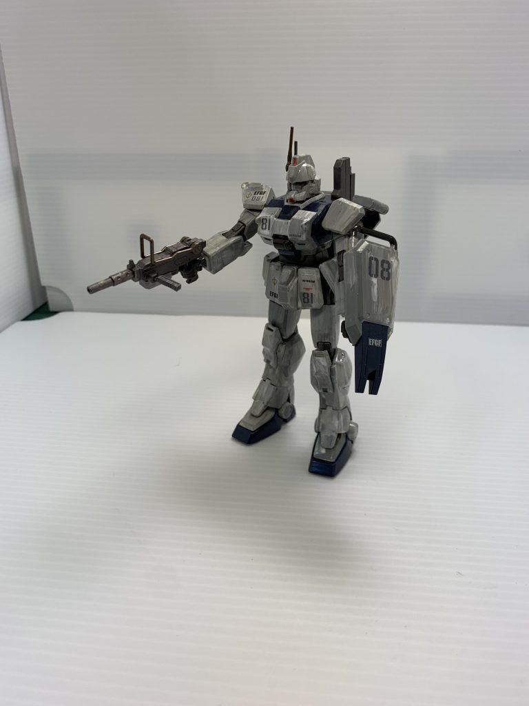 ガンダムEz8–9枚目/制作者：ゆたおいちゃん