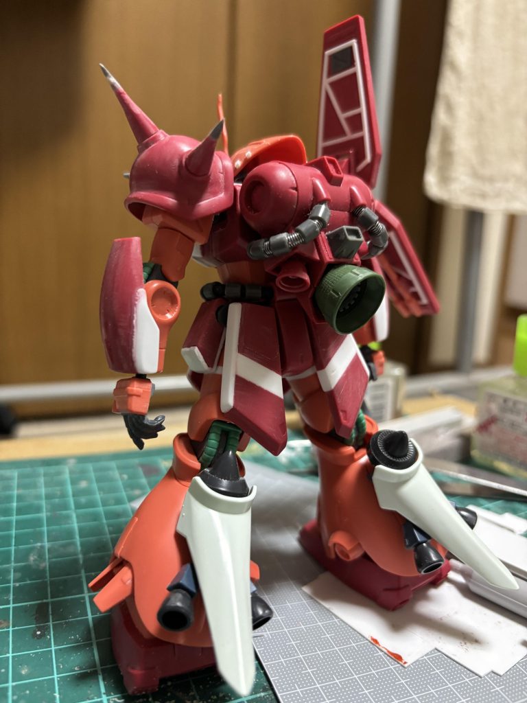 後ろは高機動な感じwww