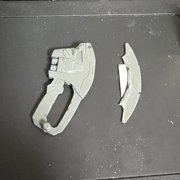 1/100 レオパルドD ヒートアックス分割