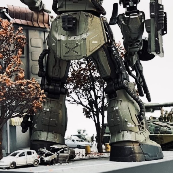 「そろてん!」申し込みできました😄。6月14日(日)11:00〜17:00 静岡駅南口のサウスポット静岡3階「静岡ホビースクエア」にて開催です。人様に現物をお披露目するのはこれが初めてです😅。展示ブースサイズは600×450なので「ベルゲガンタンクのジオラマ」+「オデッサ市街戦のジオラマ」か?「キャルフォルニアベースのビッグサイズジオラマ」か?はたまた制作中の「ドムトローペンの新作ジオラマ」か?どれを展示するか?まだ決めかねています。日頃、応援して頂いてるGUNSTAフォロアーの皆様、宜しければ静岡へ遊びに来て下さい!会場は駅の目の前です。地元開催ではあるのですが現在の模活拠点が単身赴任先の名古屋なのでそのうちジオラマを陸送します😭。(4枚目)