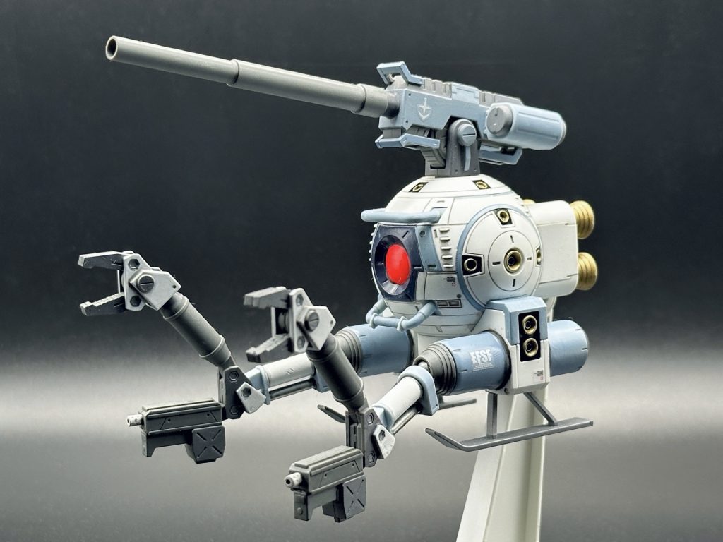 漫画ガンダムサンダーボルト3巻の限定版に付属していたキット。機体下部に着陸用スキッド、アーム関節部にマシンガンが増設されています。