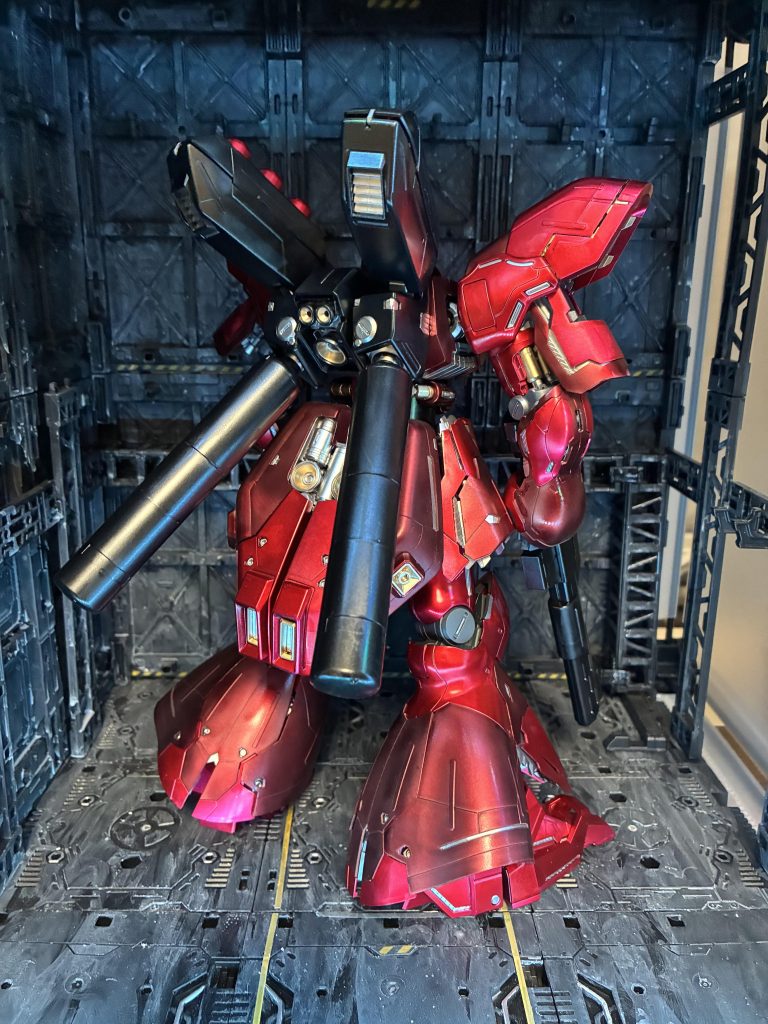 ダークレッドのクリアーは希釈率を誤り、マットな質感になってしまいました(*_*)