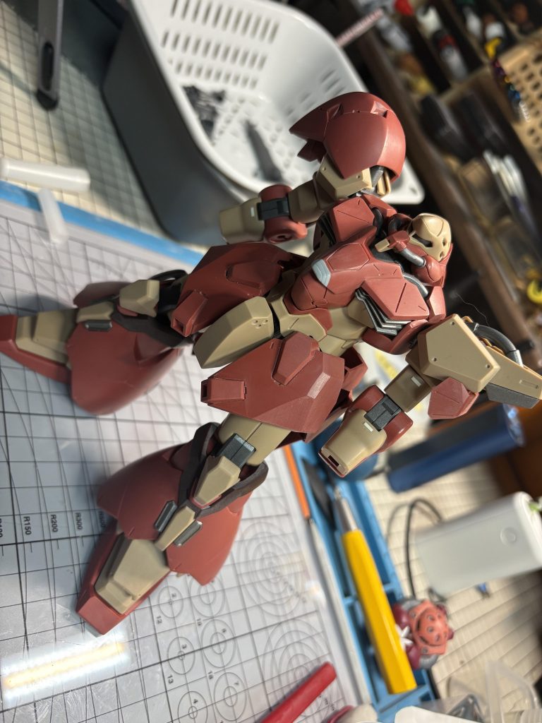 おそらく4年ほど寝かせてあったようで、どういう感じに作りたかったのかすっかり忘れましたが、とりあえず組んでみました…