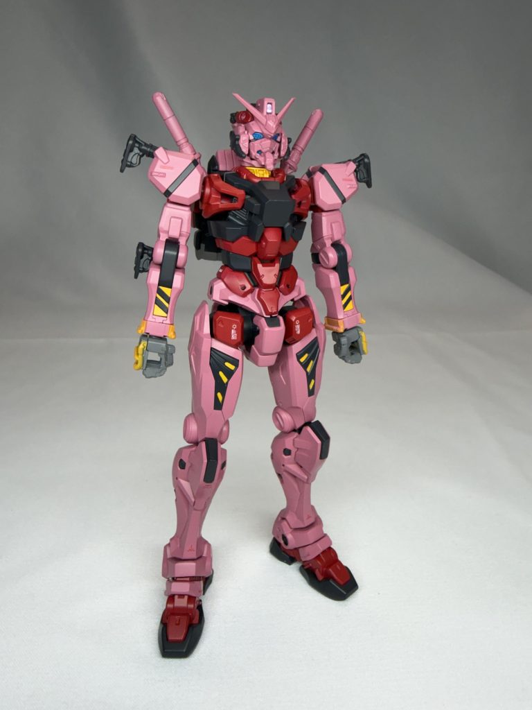 赤いガンダム–4枚目/制作者：mt.kuro